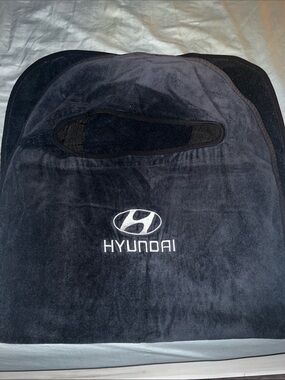 Hyundai Black Embroidered Car Towel Seat Cover